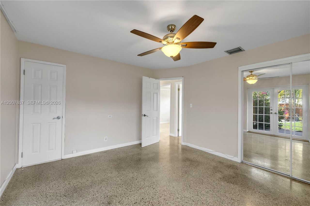 4051 NE 17th Ter, Pompano Beach, FL 33064 Photo