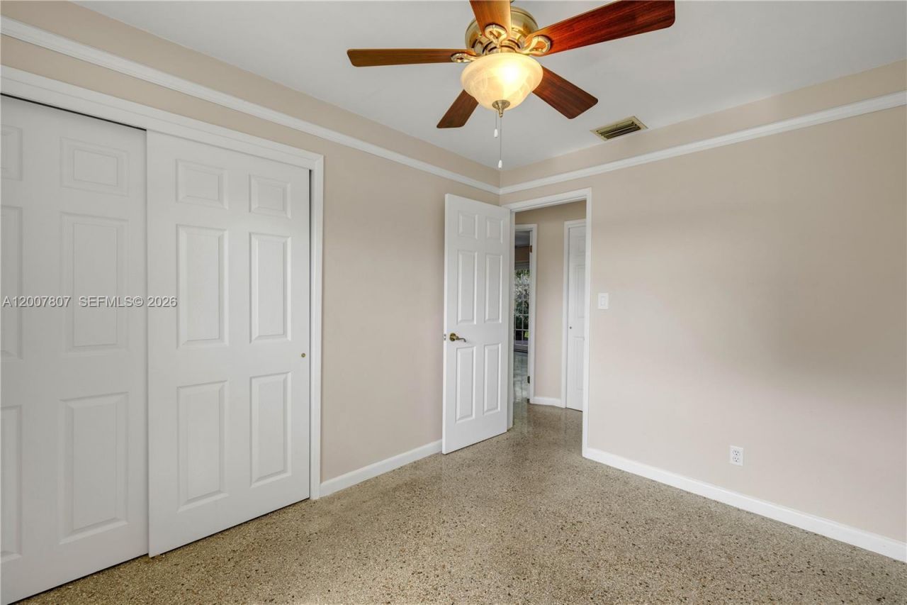 4051 NE 17th Ter, Pompano Beach, FL 33064 Photo