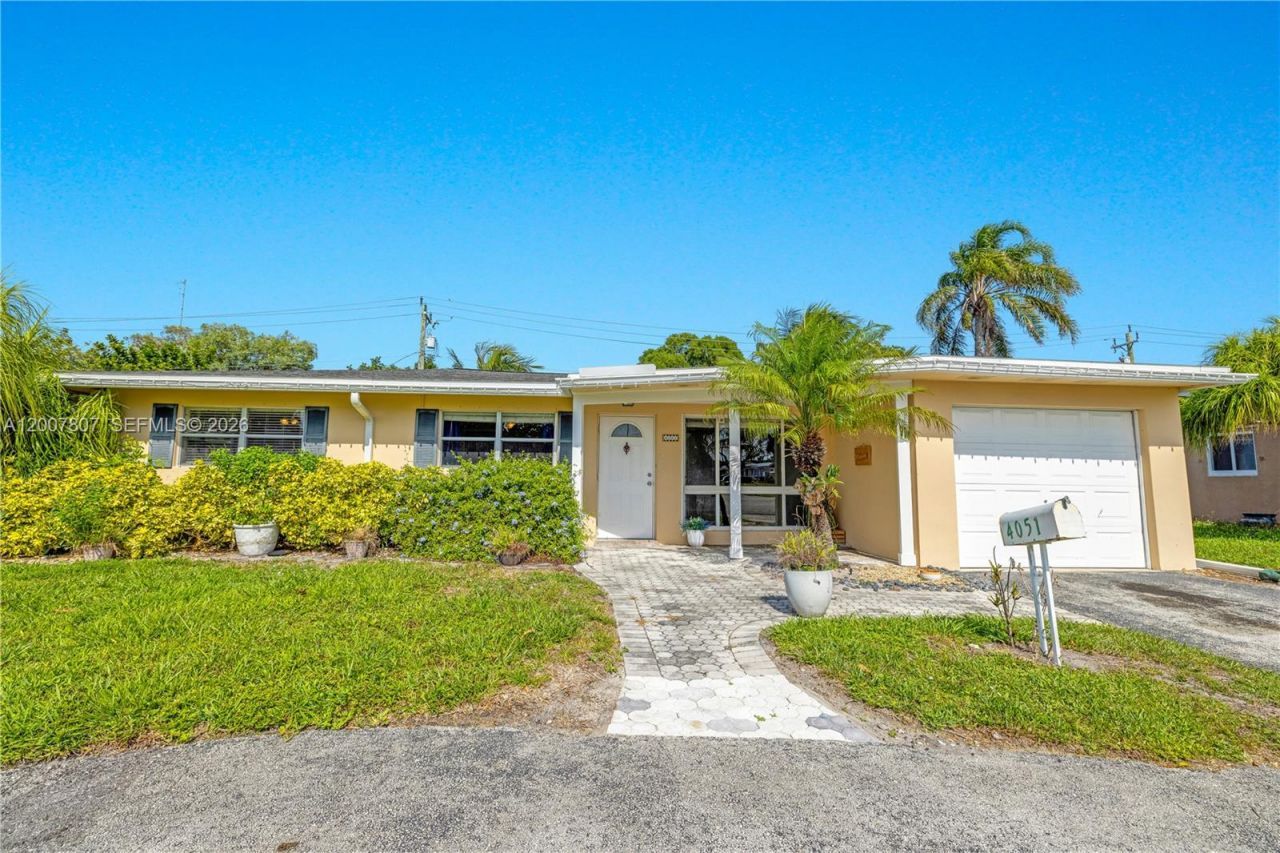 4051 NE 17th Ter, Pompano Beach, FL 33064 Photo
