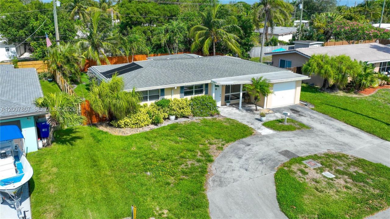 4051 NE 17th Ter, Pompano Beach, FL 33064 Photo
