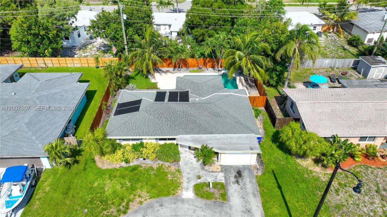 4051 NE 17th Ter, Pompano Beach, FL 33064 Photo