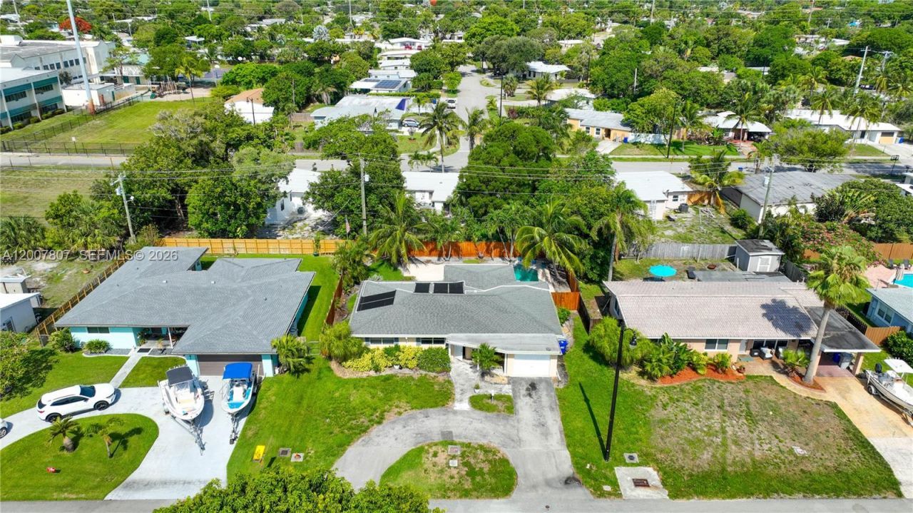 4051 NE 17th Ter, Pompano Beach, FL 33064 Photo