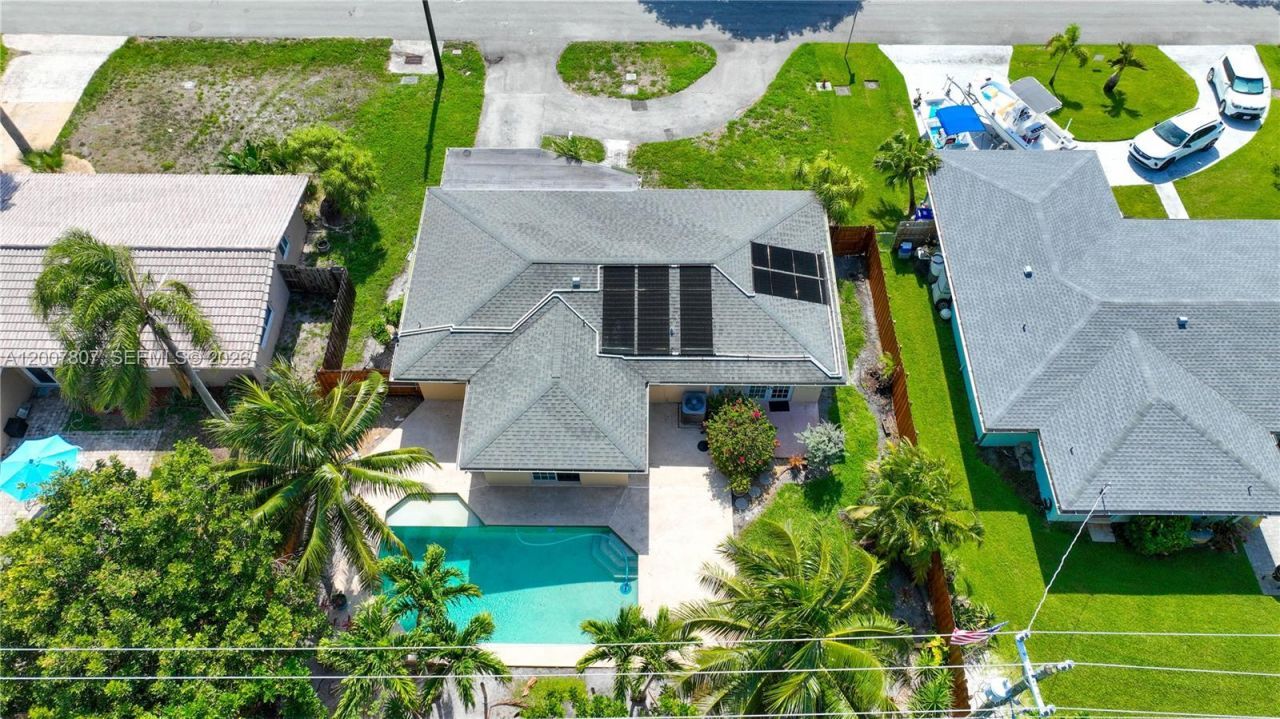 4051 NE 17th Ter, Pompano Beach, FL 33064 Photo