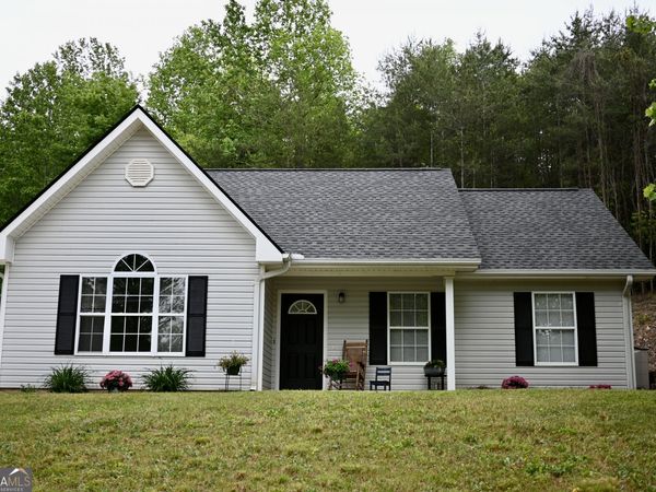 194 Chestnut Avenue, Demorest, GA 30535