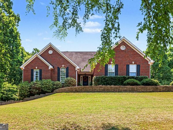 1948 E Bay Street, Hoschton, GA 30548