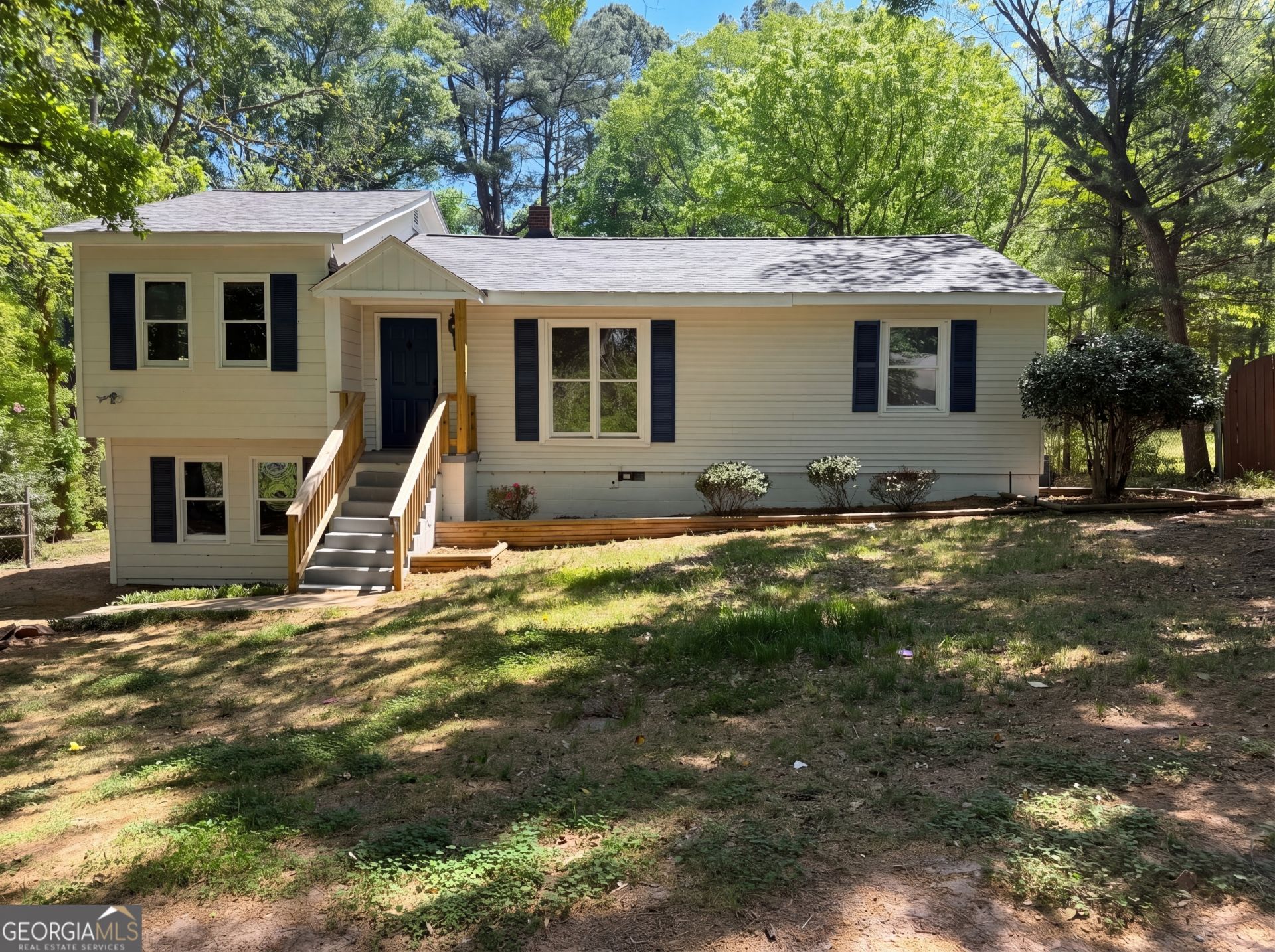 2043 White Oak Circle Nw, Kennesaw, GA 30144 Main Photo