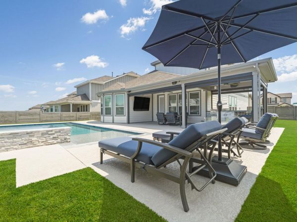 209 Turnbuckle BND, Leander, TX 78641