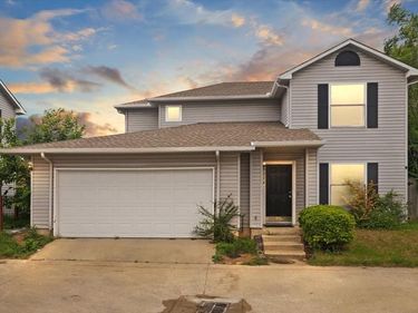 714 Jalisco Plaza, Dallas, TX 75211