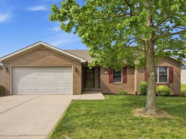 153 Gainsway Drive, Nicholasville, KY 40356