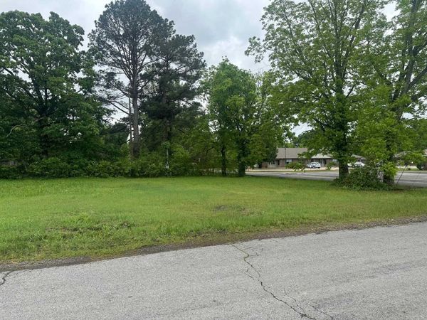 800 Monroe , Pangburn, AR 72121