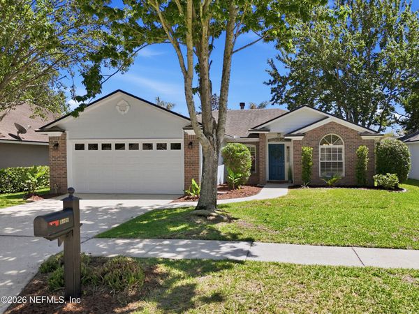 13762 SEA MIST Drive, Jacksonville, FL 32224