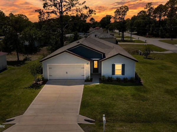 2 PRINCE ERIC Lane, Palm Coast, FL 32164