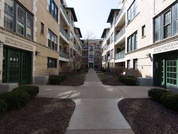 4312 N CLARENDON Avenue , Unit 1231, Chicago, IL 60613