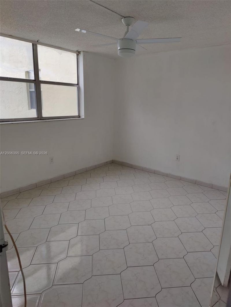 1810 N Lauderdale Ave , Unit 2204, North Lauderdale, FL 33068 Photo