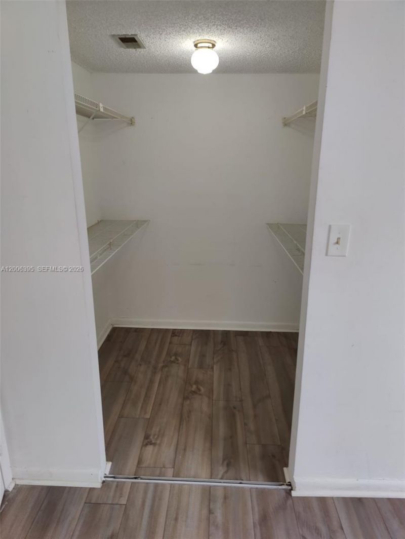 1810 N Lauderdale Ave , Unit 2204, North Lauderdale, FL 33068 Photo
