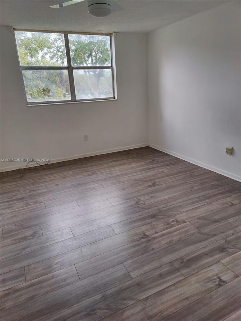 1810 N Lauderdale Ave , Unit 2204, North Lauderdale, FL 33068 Photo