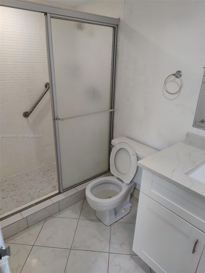 1810 N Lauderdale Ave , Unit 2204, North Lauderdale, FL 33068 Photo