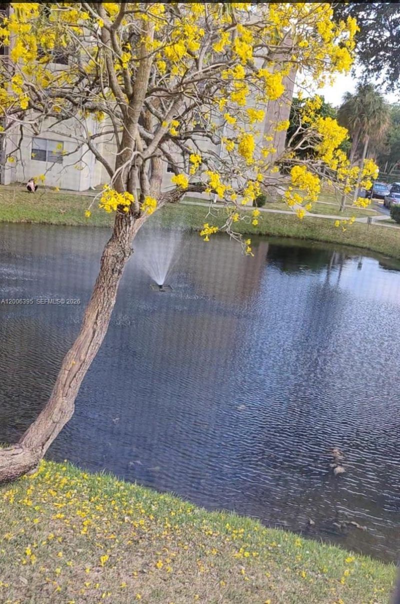 1810 N Lauderdale Ave , Unit 2204, North Lauderdale, FL 33068 Photo