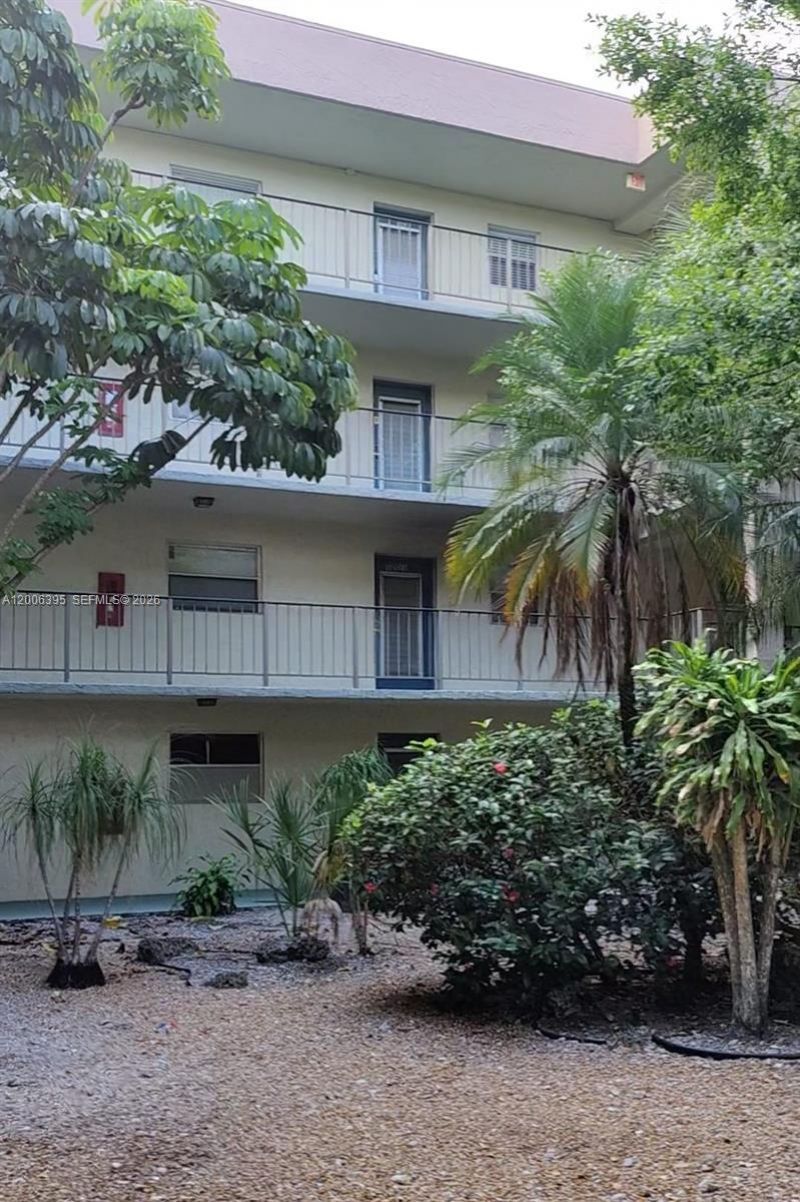 1810 N Lauderdale Ave , Unit 2204, North Lauderdale, FL 33068 Photo
