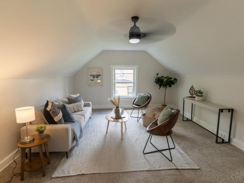 1537 Dixmont Avenue, Cincinnati, OH 45207 Photo 17