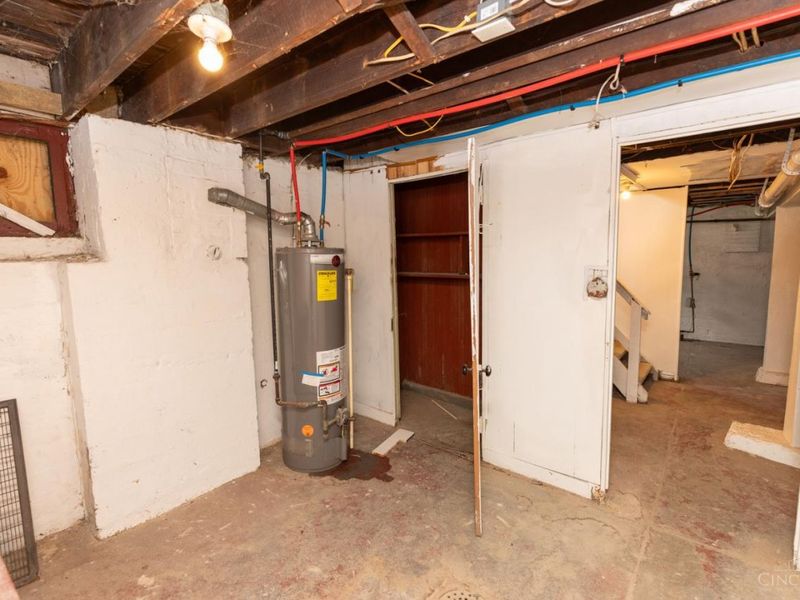 1537 Dixmont Avenue, Cincinnati, OH 45207 Photo 20