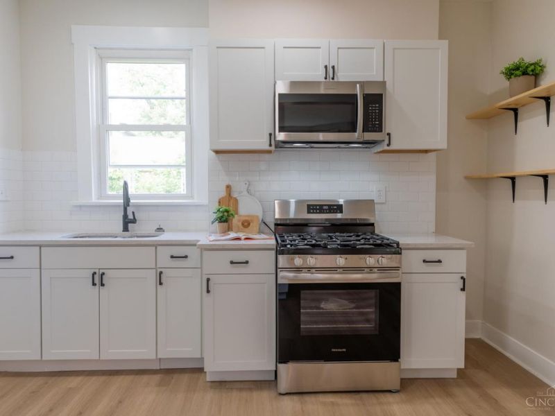 1537 Dixmont Avenue, Cincinnati, OH 45207 Photo 9