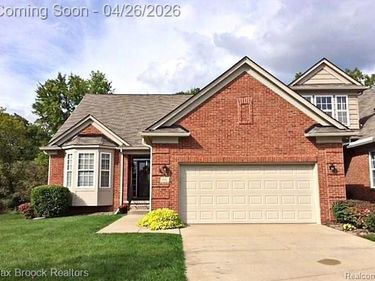 661 Telya Ridge NW, Milford Vlg, MI 48381