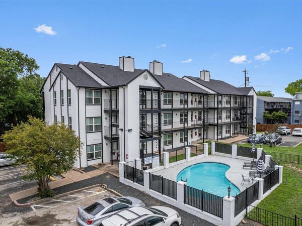 6409 Burns ST, Unit 304, Austin, TX 78752