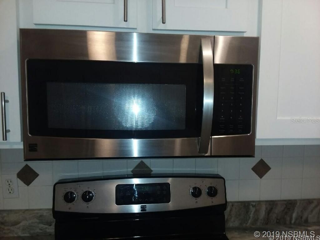 572 Palm Drive, New Smyrna Beach, FL 32168 Photo