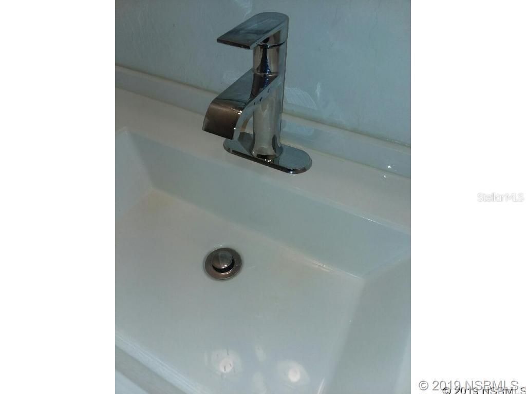 572 Palm Drive, New Smyrna Beach, FL 32168 Photo