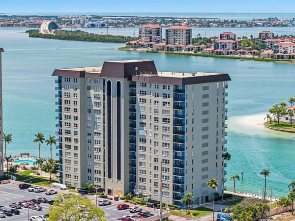 5220 BRITTANY DR S , Unit 901, ST PETERSBURG, FL 33715