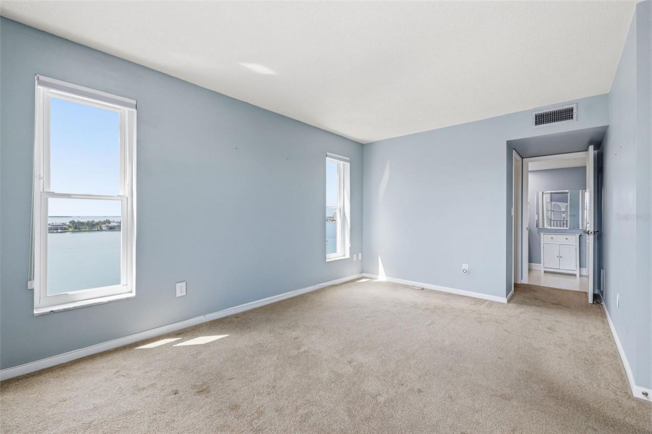 5220 Brittany Dr S , Unit 901, Saint Petersburg, FL 33715 Photo