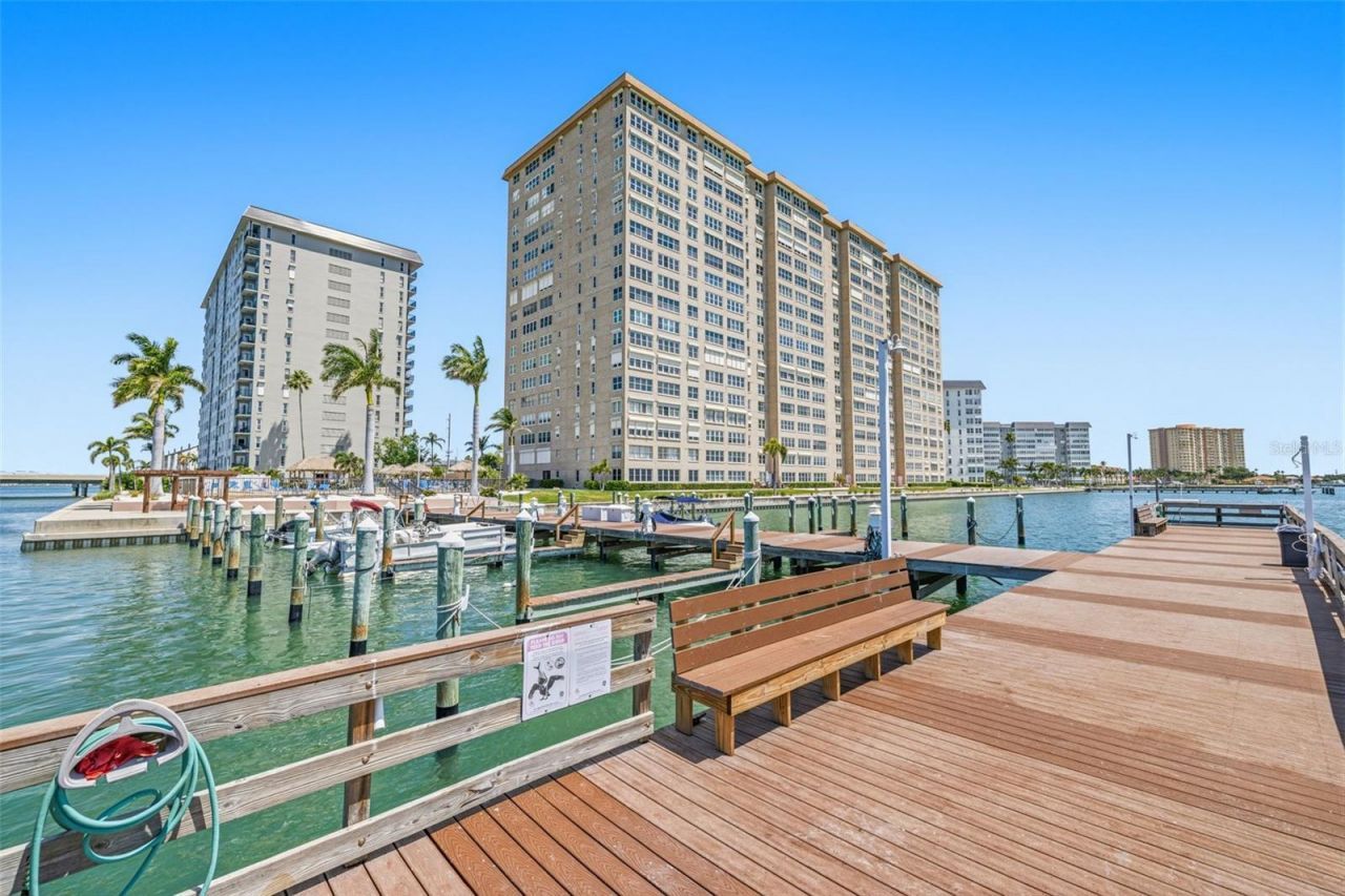 5220 Brittany Dr S , Unit 901, Saint Petersburg, FL 33715 Photo