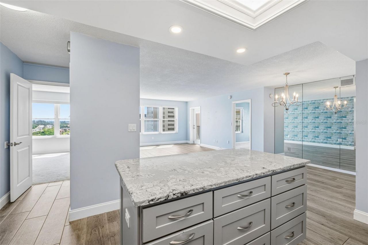 5220 Brittany Dr S , Unit 901, Saint Petersburg, FL 33715 Photo