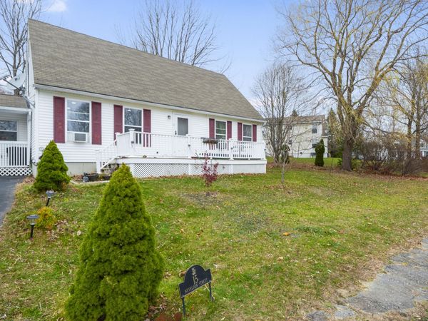 15 Nevelson Street, Rockland, ME 04841