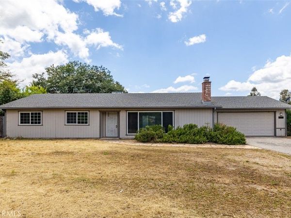 8660 Montura, Atascadero, CA 93422