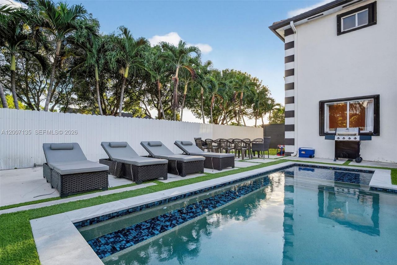 5161 SW 159th Ct , Miami, FL 33185 Photo