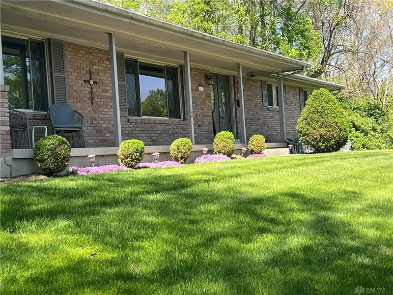 5633 Jeannie Court, Dayton, OH 45415 Photo 3
