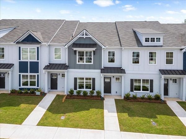 2712 Sandy Road , Conyers, GA 30013