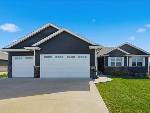 2787 Creekview Trail , Palo, IA 52324