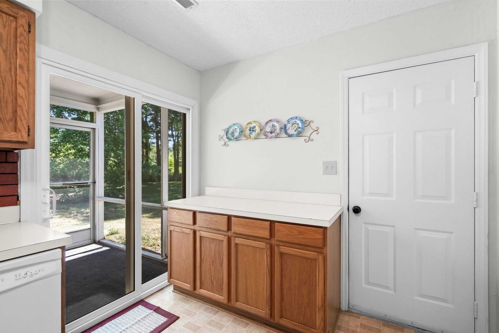 108 Woodlake Dr. Photo 26