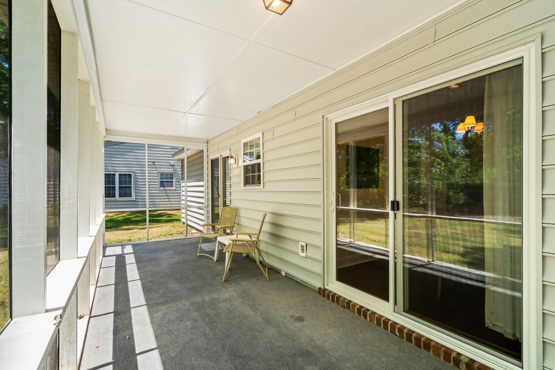 108 Woodlake Dr. Photo 29