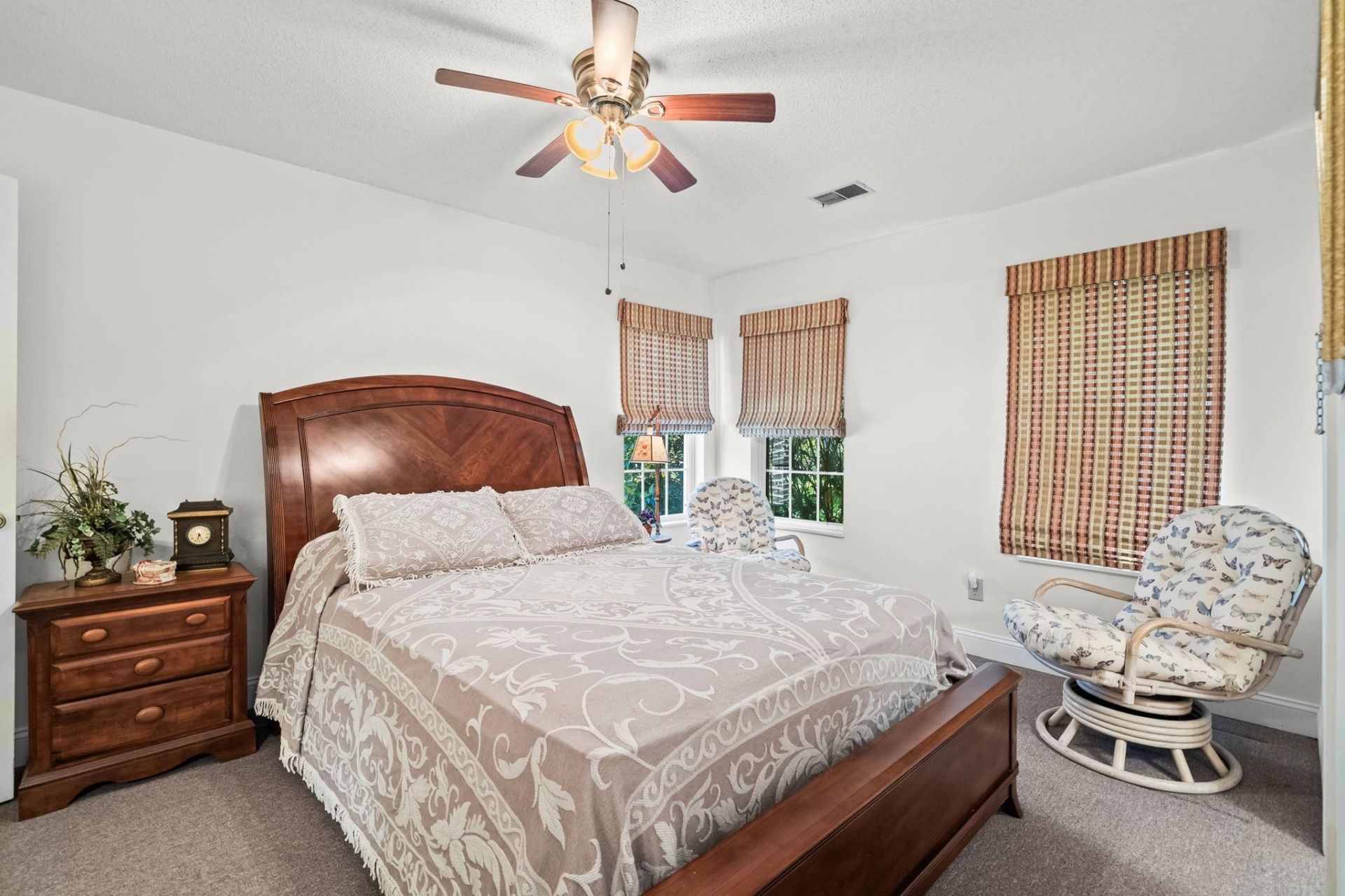 108 Woodlake Dr. Photo 33