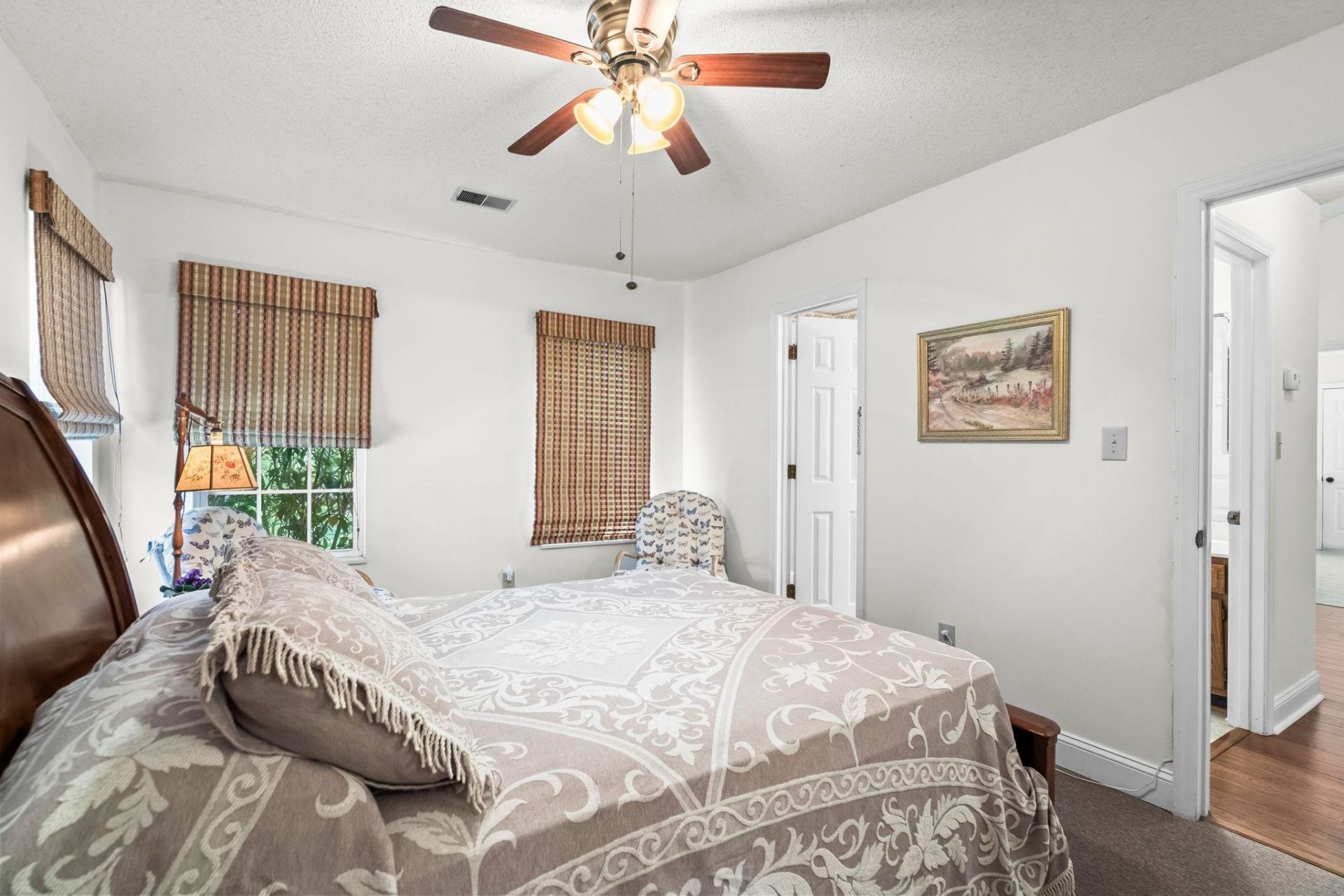108 Woodlake Dr. Photo 34