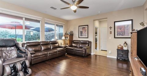 9710 Dartwell Way, Sacramento, CA 95829 Photo