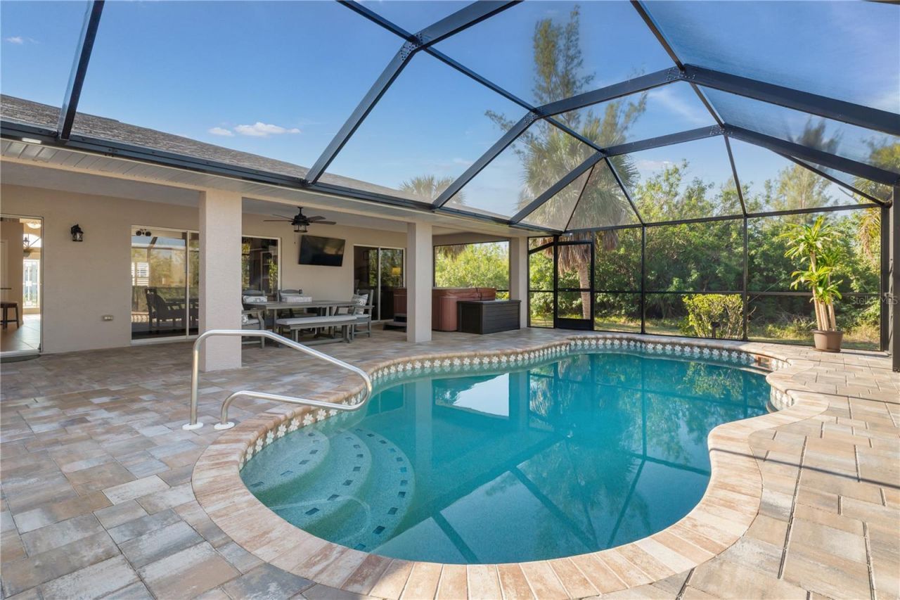 8251 Arlewood Circle , Port Charlotte, FL 33981 Photo