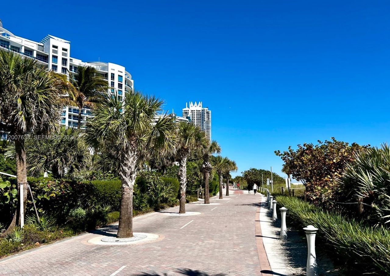 5838 Collins Ave, Unit 8E, Miami Beach, FL 33140 Photo