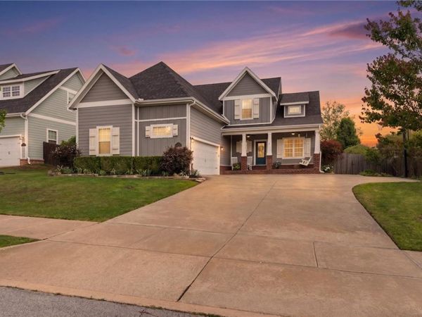 802 Hampstead Heath , Cave Springs, AR 72718