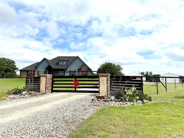 229 Oak Tree Court, Poolville, TX 76487