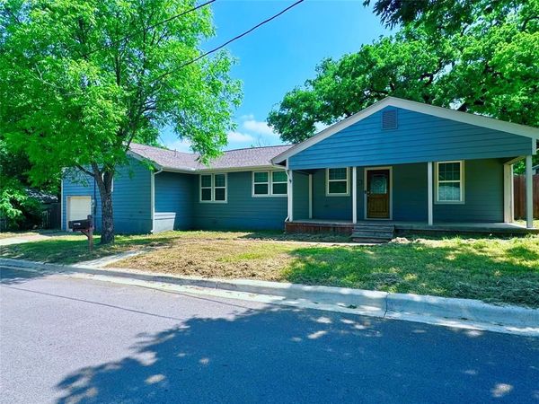 314 N Dubellette Street, Weatherford, TX 76086